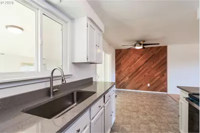 4927 Trade Wind Ave, Keizer, OR 97303 - Photo 18