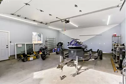 19453 Sunset Springs Dr, Oregon City, OR 97045 - Photo 24