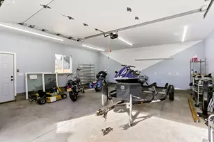 19453 Sunset Springs Dr, Oregon City, OR 97045 - Photo 24