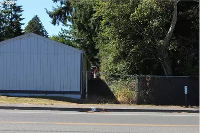 1785 Ocean Blvd, Coos Bay, OR 97420 - Photo 20