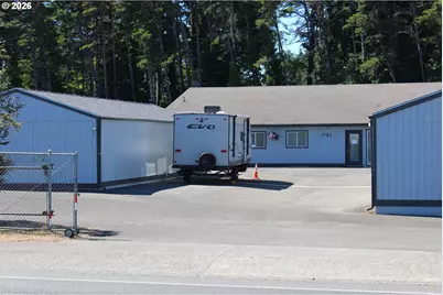 1785 Ocean Blvd, Coos Bay, OR 97420 - Photo 2