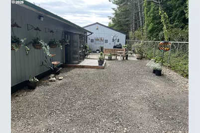 1785 Ocean Blvd, Coos Bay, OR 97420 - Photo 42
