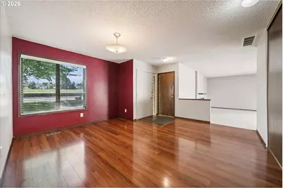 12517 NE Shaver St, Portland, OR 97230 - Photo 4