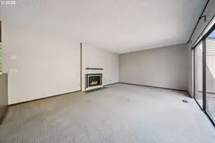 12517 NE Shaver St, Portland, OR 97230 - Photo 16