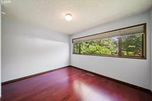 12517 NE Shaver St, Portland, OR 97230 - Photo 24