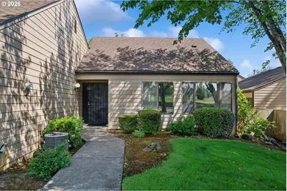 12517 NE Shaver St, Portland, OR 97230 - Photo 2