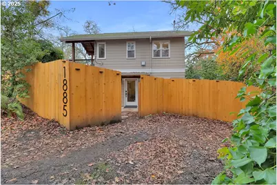 1885 Woodlawn Ave #A, Eugene, OR 97403 - Photo 2