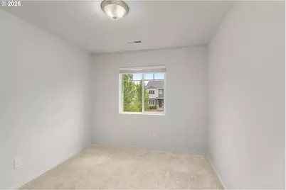 2138 NE Four Seasons Ln, Vancouver, WA 98684 - Photo 12