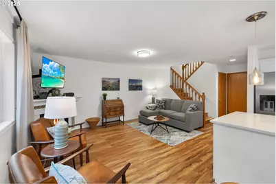 1021 SW 24th St, Troutdale, OR 97060 - Photo 14