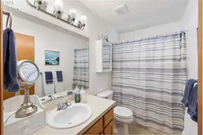 1021 SW 24th St, Troutdale, OR 97060 - Photo 26