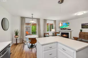 1021 SW 24th St, Troutdale, OR 97060 - Photo 16