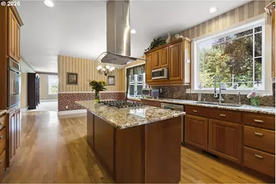 60750 Robinette Rd, Saint Helens, OR 97051 - Photo 10
