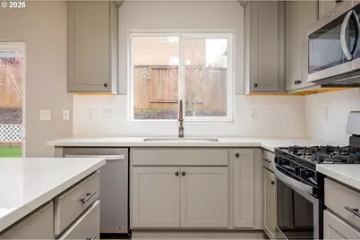 15572 Bachelor Ave, Sandy, OR 97055 - Photo 14