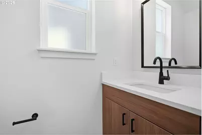 12078 SE Pine St, Portland, OR 97216 - Photo 12