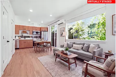 12078 SE Pine St, Portland, OR 97216 - Photo 4