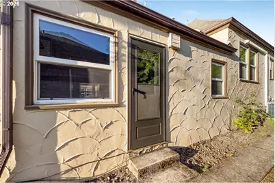 130 SE 31st Ave #8, Portland, OR 97214 - Photo 24