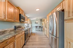 53476 Arrow Gap Rd, Silver Lake, OR 97638 - Photo 8