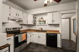 6056 NE Willow St, Portland, OR 97213 - Photo 10