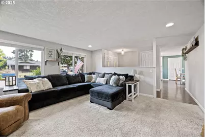 34127 El Manor Ave, Eugene, OR 97405 - Photo 12