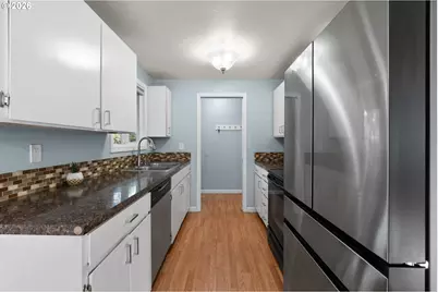 1530 SW 201st Ave, Beaverton, OR 97003 - Photo 16