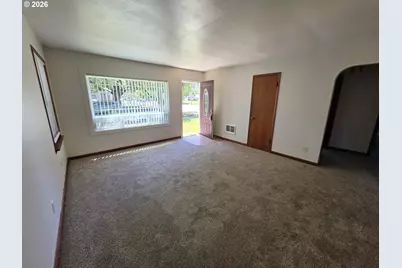 1305 8th Ave, Longview, WA 98632 - Photo 22