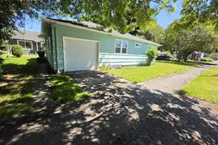 1305 8th Ave, Longview, WA 98632 - Photo 28