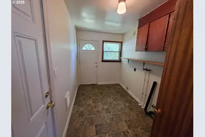1305 8th Ave, Longview, WA 98632 - Photo 16