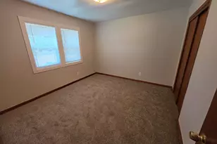 1305 8th Ave, Longview, WA 98632 - Photo 8
