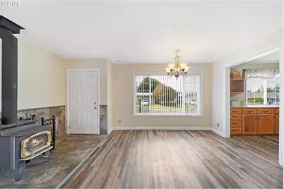 1615 Johnson St, North Bend, OR 97459 - Photo 12