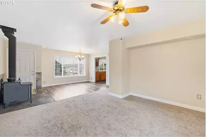 1615 Johnson St, North Bend, OR 97459 - Photo 18