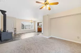 1615 Johnson St, North Bend, OR 97459 - Photo 18