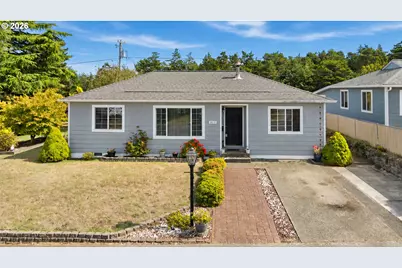 1615 Johnson St, North Bend, OR 97459 - Photo 2