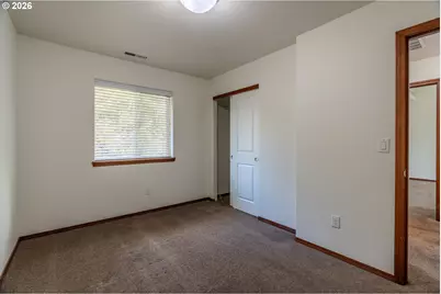 2013 NW Bella Vista Dr, Gresham, OR 97030 - Photo 26