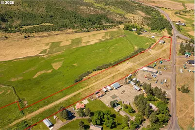 1 Sawmill Cutoff Ln, Halfway, OR 97834 - Photo 4