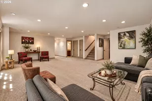 13370 SE Woodland Cir, Happy Valley, OR 97086 - Photo 28