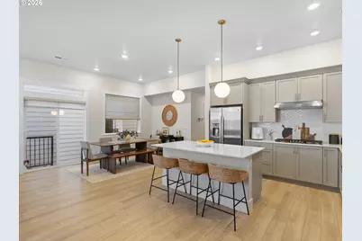 13728 SW 166th Ave, Tigard, OR 97223 - Photo 6