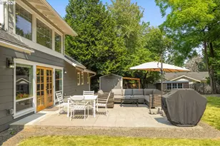 2834 Glenmorrie Dr, Lake Oswego, OR 97034 - Photo 38