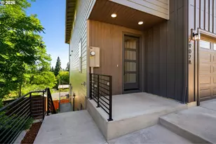 2902 E McLoughlin Blvd, Vancouver, WA 98661 - Photo 30