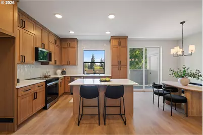 2902 E McLoughlin Blvd #A, Vancouver, WA 98661 - Photo 4