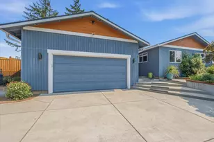 20415 NE Interlachen Ln, Fairview, OR 97024 - Photo 4