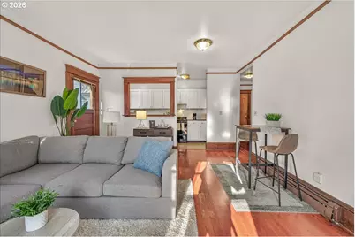 1937 NW Johnson St #3, Portland, OR 97209 - Photo 10