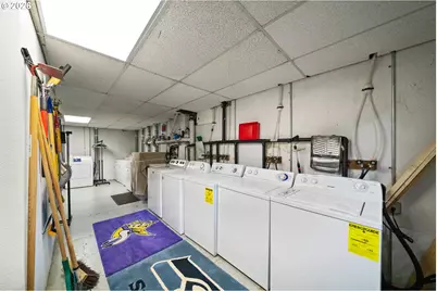 1937 NW Johnson St #3, Portland, OR 97209 - Photo 34