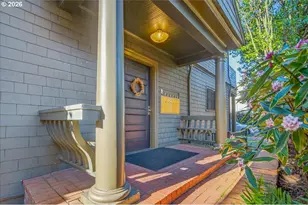 1937 NW Johnson St, Portland, OR 97209 - Photo 4