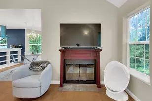 8425 SW Curry Dr, Wilsonville, OR 97070 - Photo 6