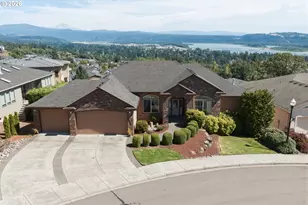 2966 W 2nd St, Washougal, WA 98671 - Photo 2