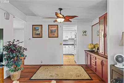 98785 Sitkum Ln, Myrtle Point, OR 97458 - Photo 10