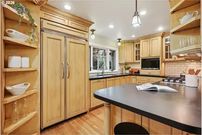 3510 NE Knott St, Portland, OR 97212 - Photo 16