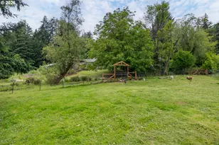 44518 McKenzie Hwy, Walterville, OR 97489 - Photo 36
