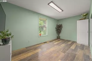 44518 McKenzie Hwy, Walterville, OR 97489 - Photo 22