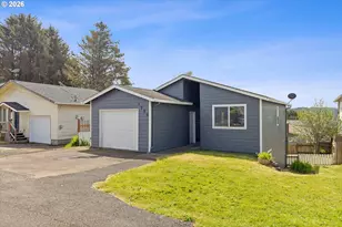 1754 NE 13th St, Lincoln City, OR 97367 - Photo 1